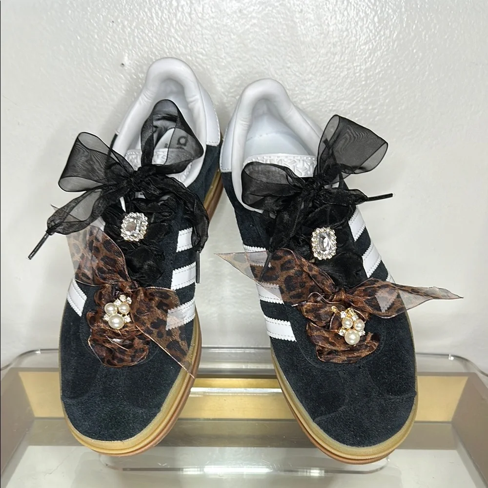 Adidas Originals Black and White platform gazelle Sneakers with shoe charms - Picture 1 of 7